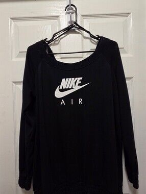 Nike Air Women’s Fleece Crewneck Sweatshirt - Black / White Logo - Size M